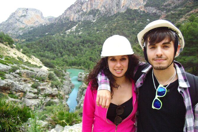 From Granada: Caminito del Rey Tour with Private transportation - The Itinerary: A Clear and Enjoyable Day