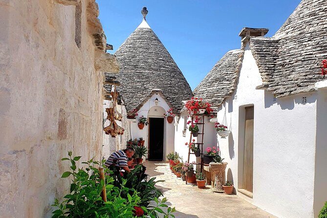 From Lecce: Alberobello, Locorotondo, Ostuni & Apulian brunch - Whats Great About This Tour
