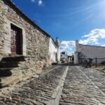 From Lisboa: Évora & Monsaraz Small-Group Full Day Tour - Who Is This Tour Best Suited For?