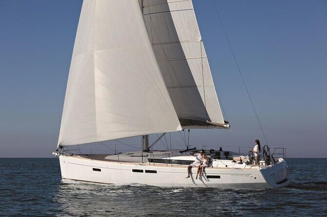 Full Day Cruise on Sailing Boat in Mallorca - Who Will Love This Experience?