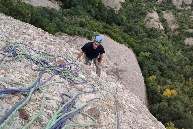 Full-day Guided Rock Climbing Trip in Montserrat, Barcelona - The Experience on the Day