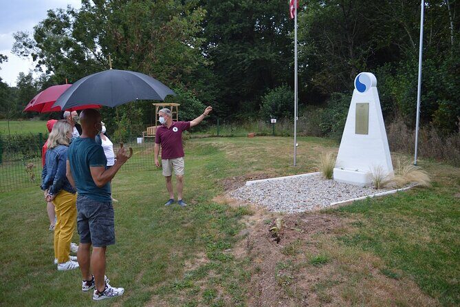 Full-Day Private D-Day to Saint Lô Tour in Normandy - Visiting the Cemeteries and Battle Sites