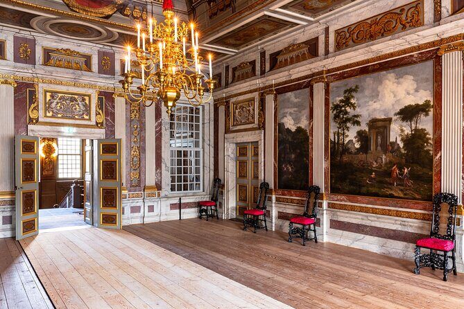 Full-Day Private Historic Royal Tour around Palaces and Castles - The Experience from the Guide’s Perspective