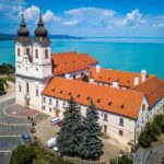 Full-Day Wine Tasting at Lake Balaton Private Tour from Budapest - What Makes This Tour Stand Out?