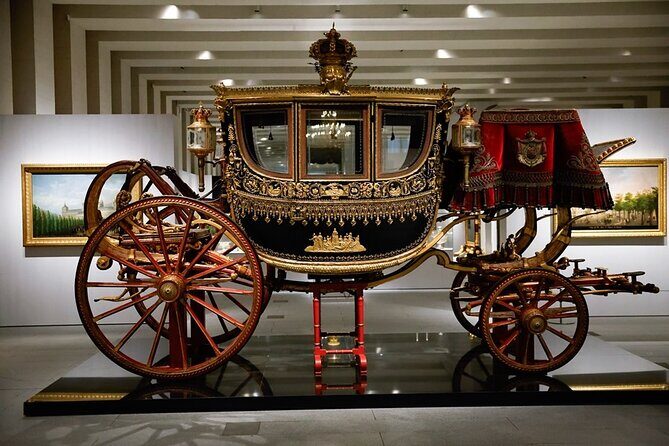 Gallery of the Royal Collections with option to visit the Royal Palace - Who Will Love This Tour?