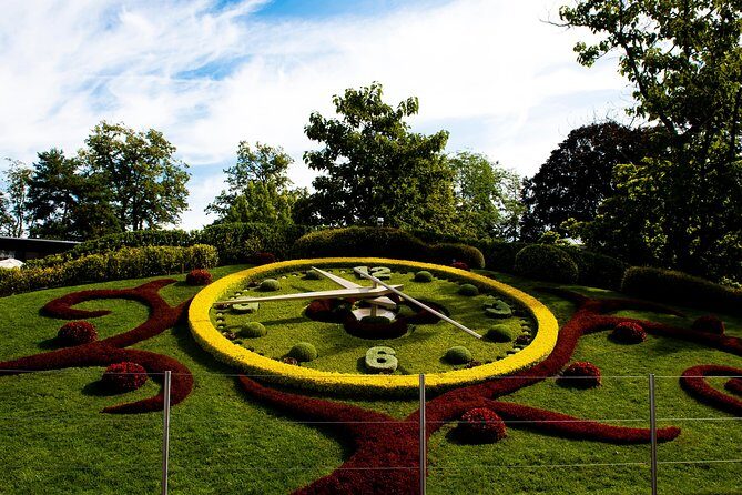 Geneva Walking Tour for your private group with an official guide - Frequently Asked Questions