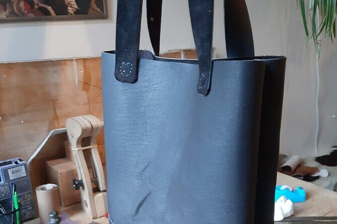 Genuine Leather Tote Bag Workshop in Leiden - The Value and Overall Experience