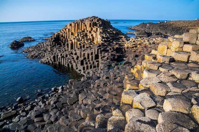 Giants Causeway and Belfast Private Day Tour - A Deep Dive into the Experience