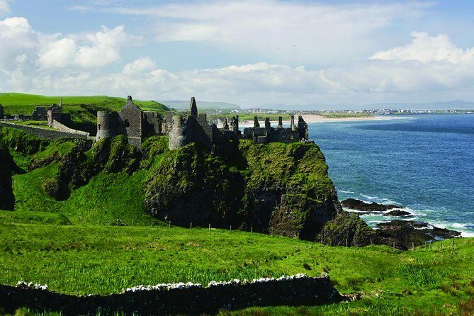 Giants Causeway and Titanic Experience from Belfast Port - The Itinerary in Detail