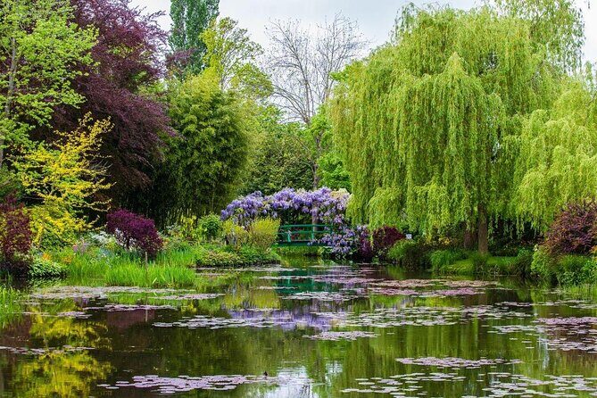 Giverny Small-Group Half Day Trip with Monets Gardens from Paris - Who Is This Tour Best Suited For?