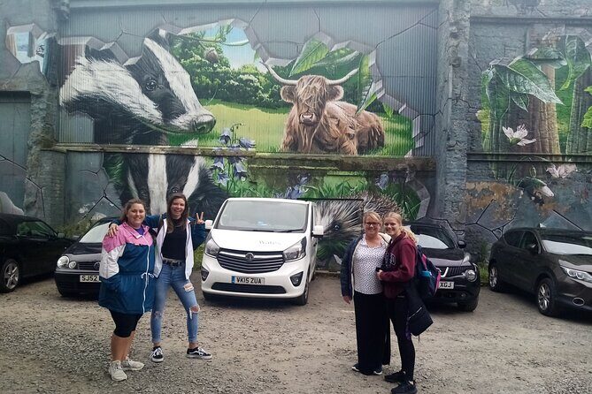 Glasgow Street Art Daily Walking Tour: 2pm - The Clutha Bar and Its Murals