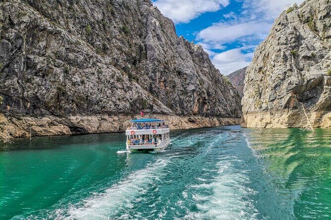 Green Canyon Boat Trip from Alanya with Unlimited Soft Drinks - The Experience on the Water