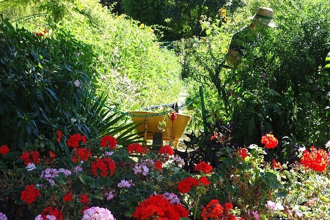 Guided tour Monet's house and gardens/small group - A Closer Look at the Experience