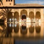 Guided tour of Alhambra and Generalife with Nasrid Palaces - The Guide and Visitor Experience