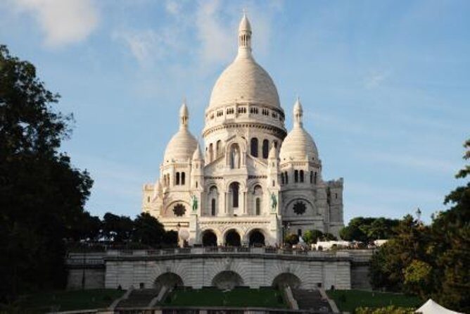 Guided Tour of Sacré-Coeur and Montmartre - The Itinerary: A Closer Look