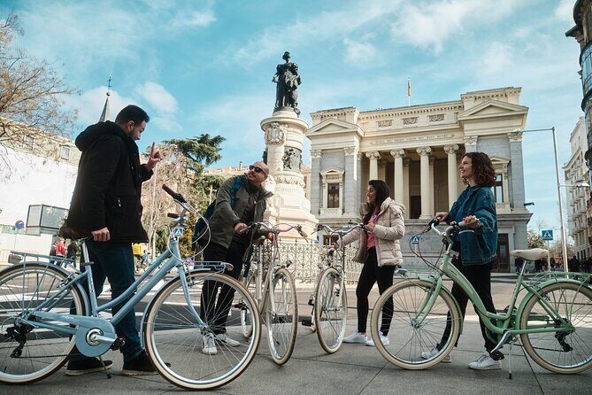 Guided tour on a Vintage Bike through Madrid - Who Should Consider This Tour?