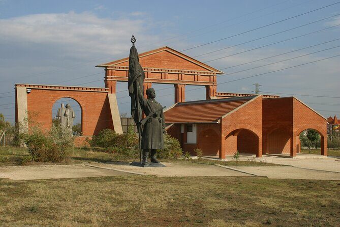 Guided Tour with Admission in Memento Park - The Experience from a Traveler’s Perspective