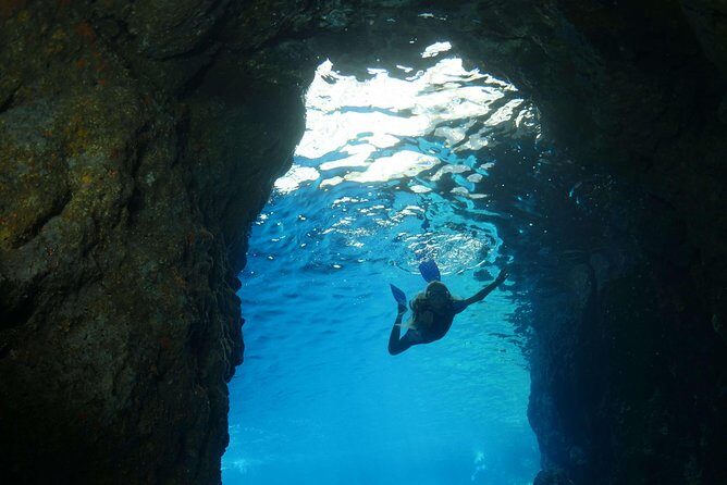 Half Day Amalfi Coast Boat and Snorkeling Tour in Small Group - Who Is This Tour Best For?