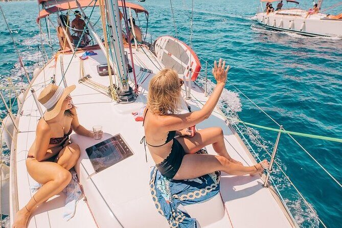 Half Day Sailing on a comfort yacht around Hvar and Pakleni islands- small group - Frequently Asked Questions