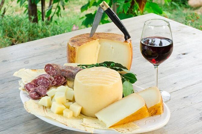 Half-Day Small-Group Wine Experience with Wine Expert from Cagliari - Who Should Consider This Tour?