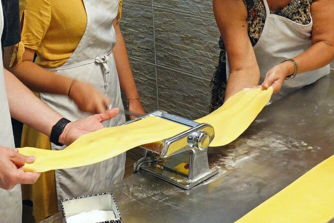 Handmade Italian Pasta Cooking Course in Florence - The Experience in Detail