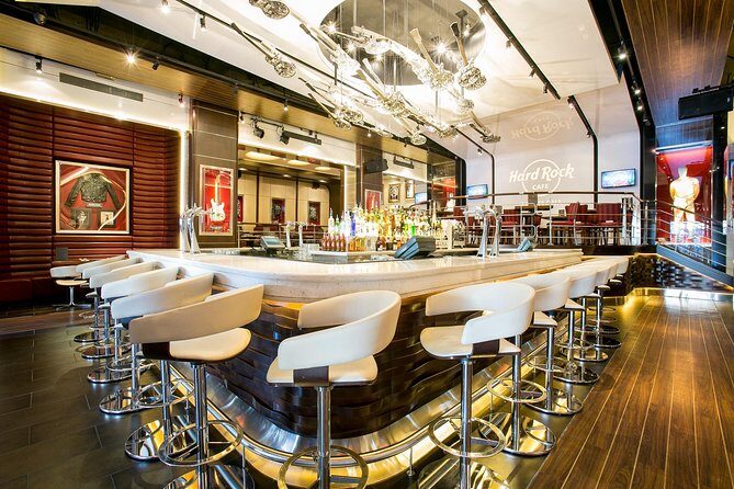 Hard Rock Cafe Barcelona with Set Lunch or Dinner - Who Will Love This Experience?