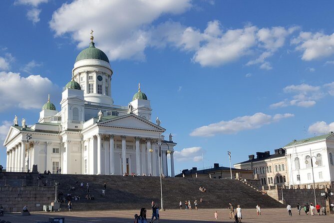 Helsinki Highlights: walking tour with local guide - The Experience: Pros and Cons