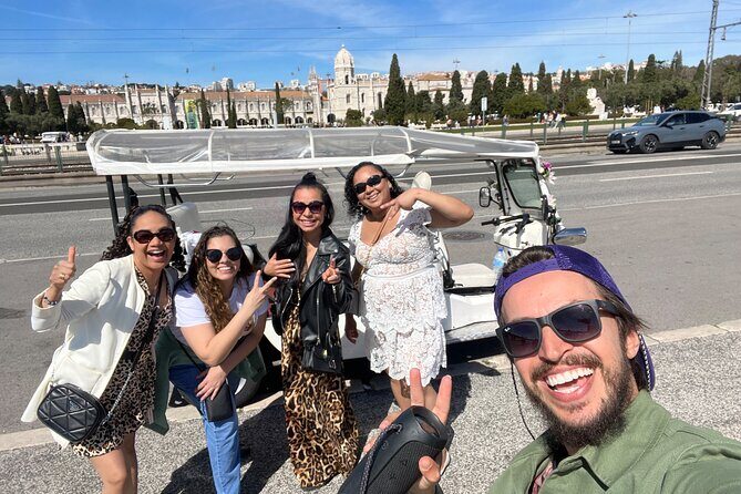 Historic Lisbon Tour in Private Tuk-tuk - Exploring Lisbon in a Tuk-tuk: What You Can Expect