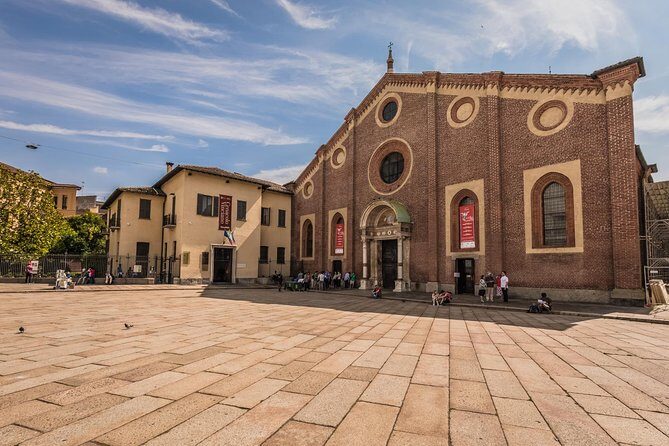 Historic Milan Tour with Skip-the-Line Last Supper Ticket - Practical Details and Considerations