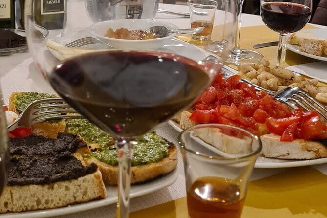 Horseback ride and Poolside Day chillout with Tuscan Lunch - Who is This Tour Best For?