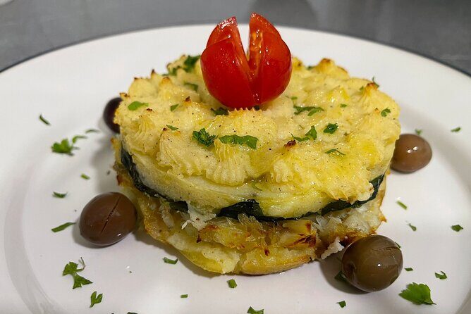 Hot Water Pool Bath Inside Pineapple Plantation & Dinner - Dinner: Fresh, Local, Delicious