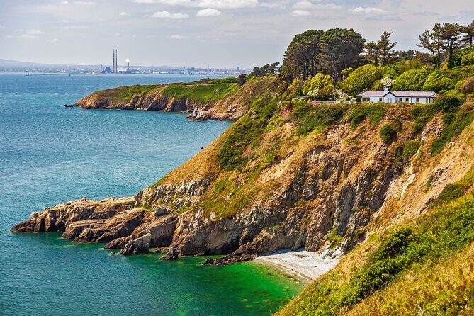 Howth Coastal Half-Day Bus Tour from Dublin with Live Guide - Transportation and Price: Is It Worth It?