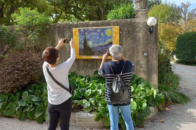 In the footsteps of Van Gogh in Provence from Avignon - FAQ