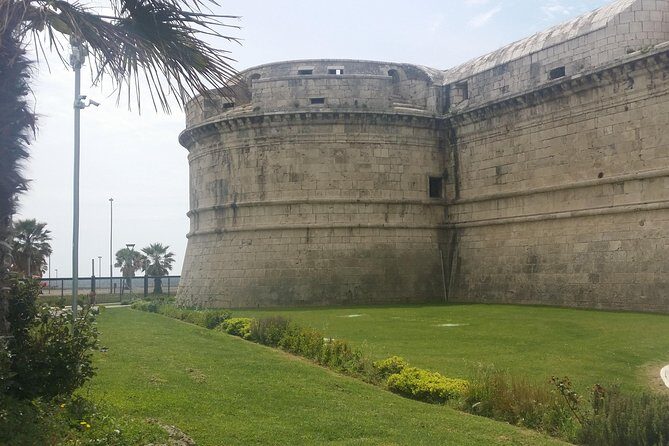 Incitur tours Civitavecchia with you! Walking Tour - Who Should Consider This Tour?