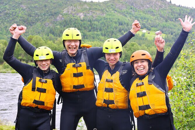 Intermediate Difficulty Level Rafting Experience in Dagali - The Practical Side: Equipment, Facilities, and Group Size
