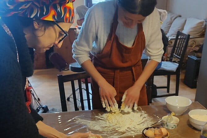 Intimate and authentic Pasta Lesson & Chianti wine. Free parking - Who Is This Experience Best For?