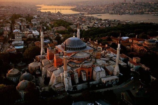 Istanbul Old City Tour From Galataport or Hotels - The Experience: What Works Well