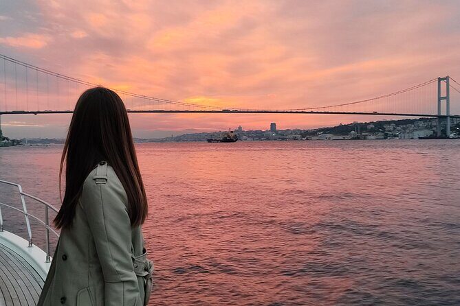 Istanbul Sunset Cruise With Luxury Yacht On Bosphorus - The Itinerary: What You’ll See
