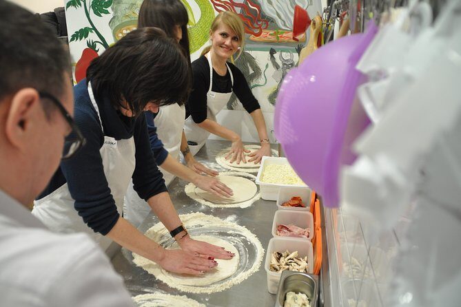 Italian Pizza Cooking Class with Chef Francesco in Padova - Practical Details and Tips