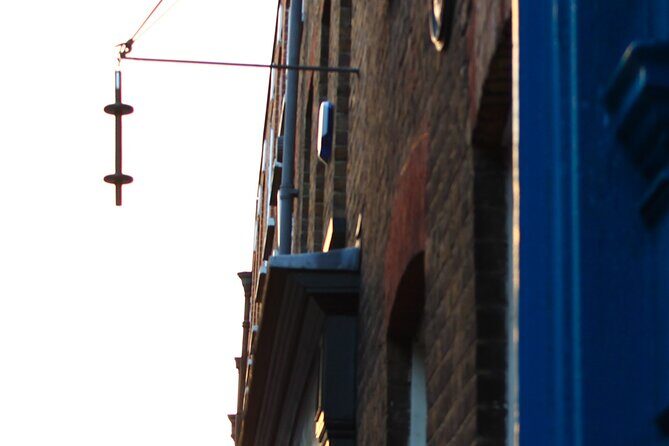 Jack the Ripper - What About the Women? - The Experience in Practice