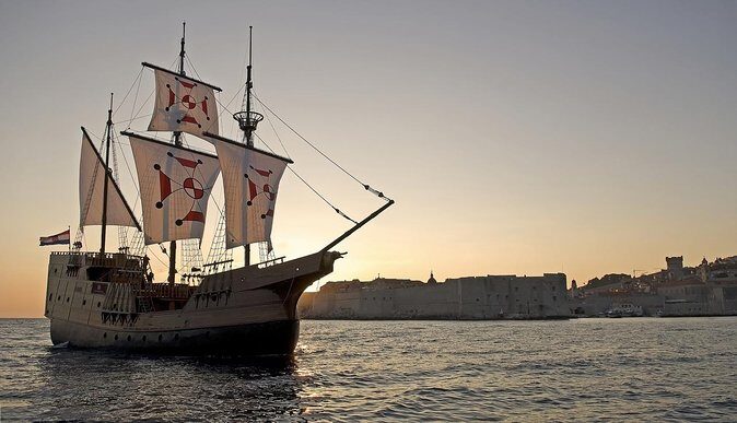 Karaka - The Best Dubrovnik Sunset Cruise (adults only) - The Details: What’s Included and What’s Not