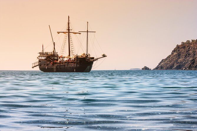 Kemer Pirate Boat Trip with Free Transfer from Antalya - Onboard Experience and Activities