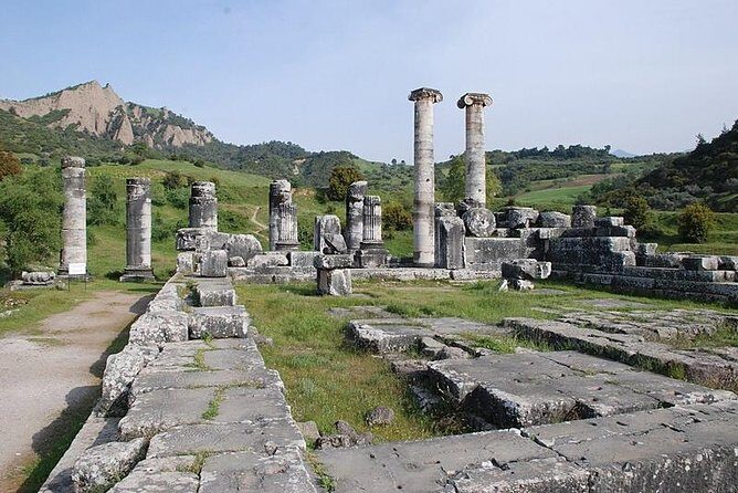 Kusadasi Shore Excursion: Private Tour to Ephesus including Basilica of St John and Temple of Artemis - How the Tour Is Structured