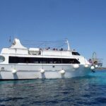La Maddalena Archipelago Boat Tour from Palau - The Boat and Crew
