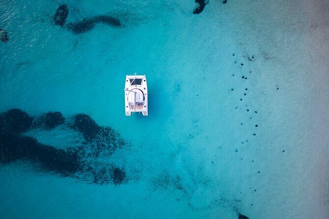 La Maddalena Archipelago Catamaran Day Tour - Onboard Experience: Food, Comfort, and Crew