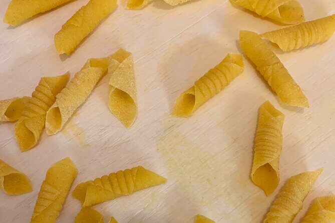 Learn & Eat: fresh pasta masterclass and meal in a local's home - Why This Experience Works