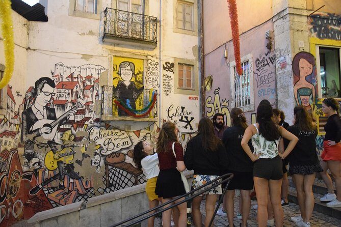 Lisbon Fado Experience: Walking Tour, Dinner and Live Music Show - Practical Details and Considerations