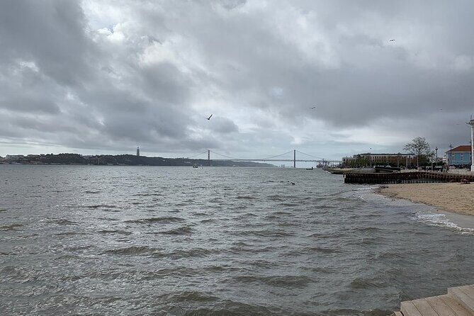 Lisbon - Small Group Walking Tour - Who Should Consider This Tour?