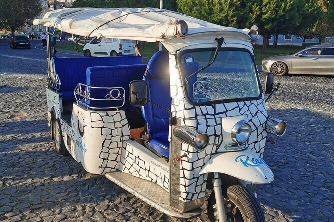 Lisbon's Old Town Private Tuk Tuk Tour (1 Hour and 30 Minutes) - The Sum Up