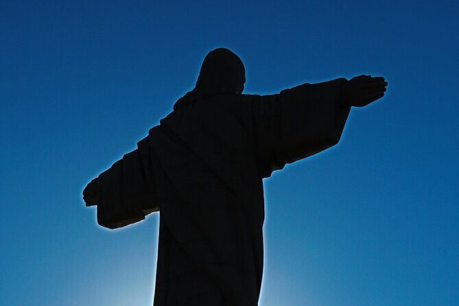 Local Farmers Market and 4WD Experience from Funchal - The Practical Side: Transportation, Timing, and Group Size